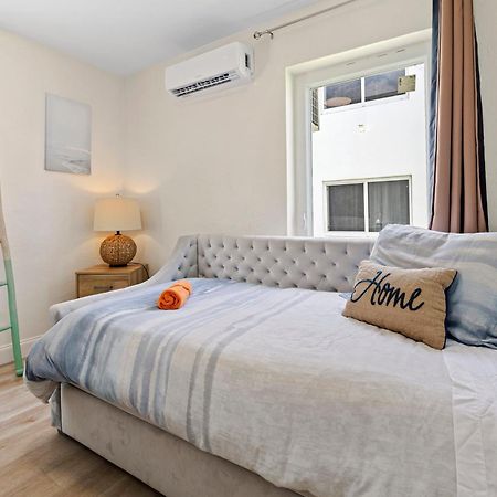 Enchanting Cozy Apartment 10 Min Away From Airport, Calle 8, Brickell, Coral Gables, The Beach And More! Miami Exteriör bild