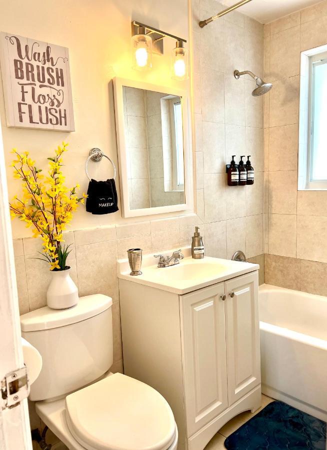 Enchanting Cozy Apartment 10 Min Away From Airport, Calle 8, Brickell, Coral Gables, The Beach And More! Miami Exteriör bild